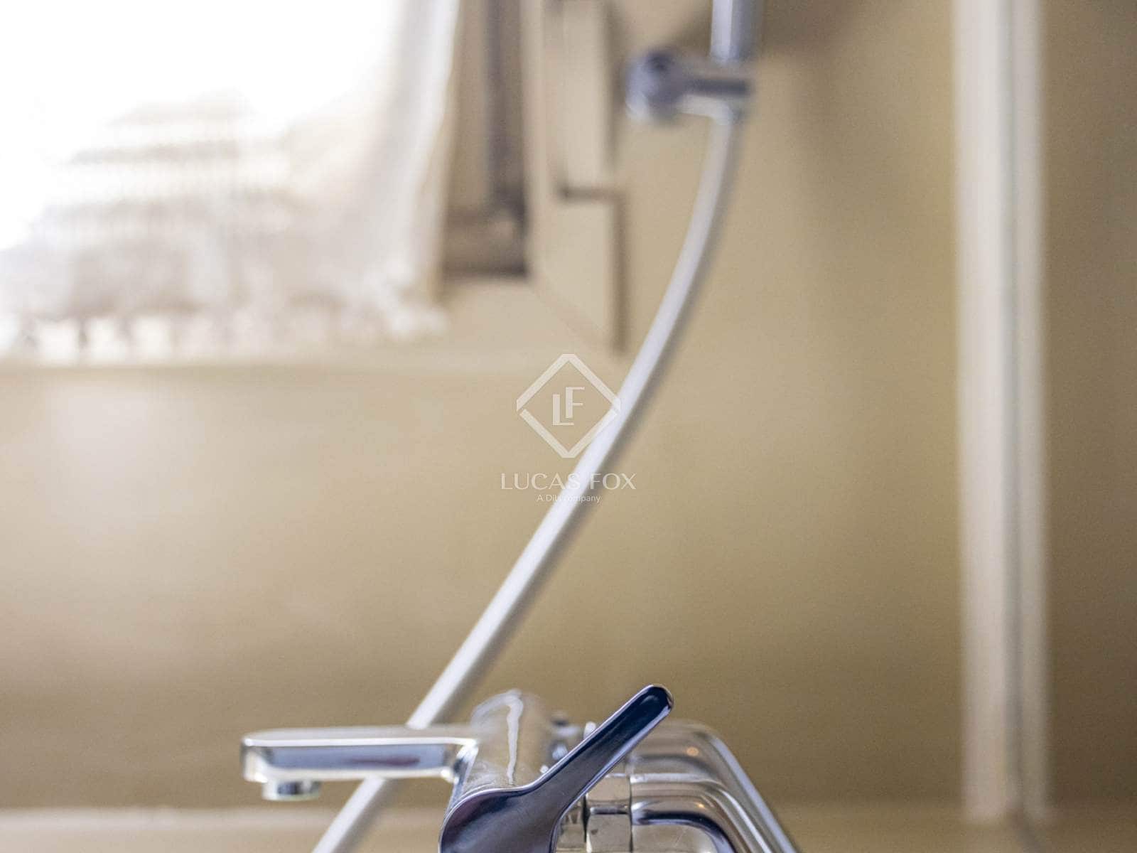 6 makuuhuone Huvila myytävänä paikassa Benissa mukana uima-altaan 
autotalli - 1 675 000 € (Ref: 9162943)