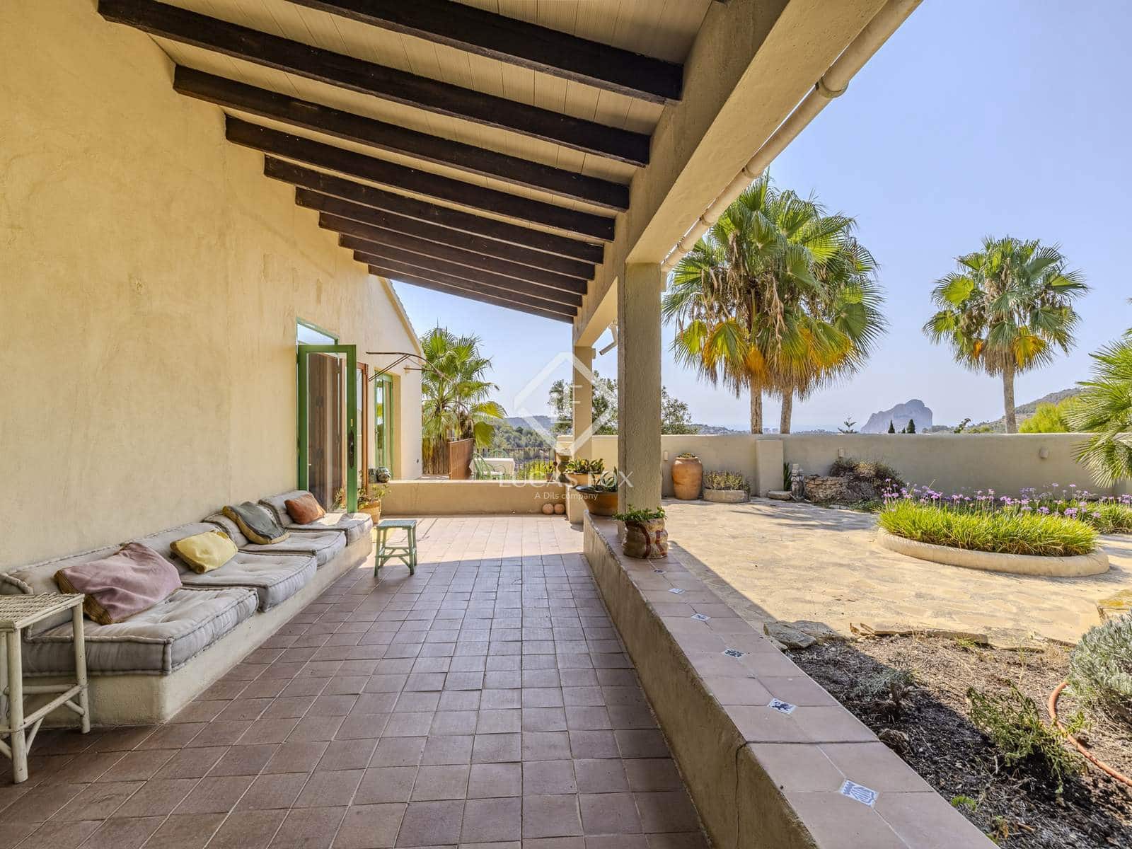 6 makuuhuone Huvila myytävänä paikassa Benissa mukana uima-altaan 
autotalli - 1 675 000 € (Ref: 9162943)