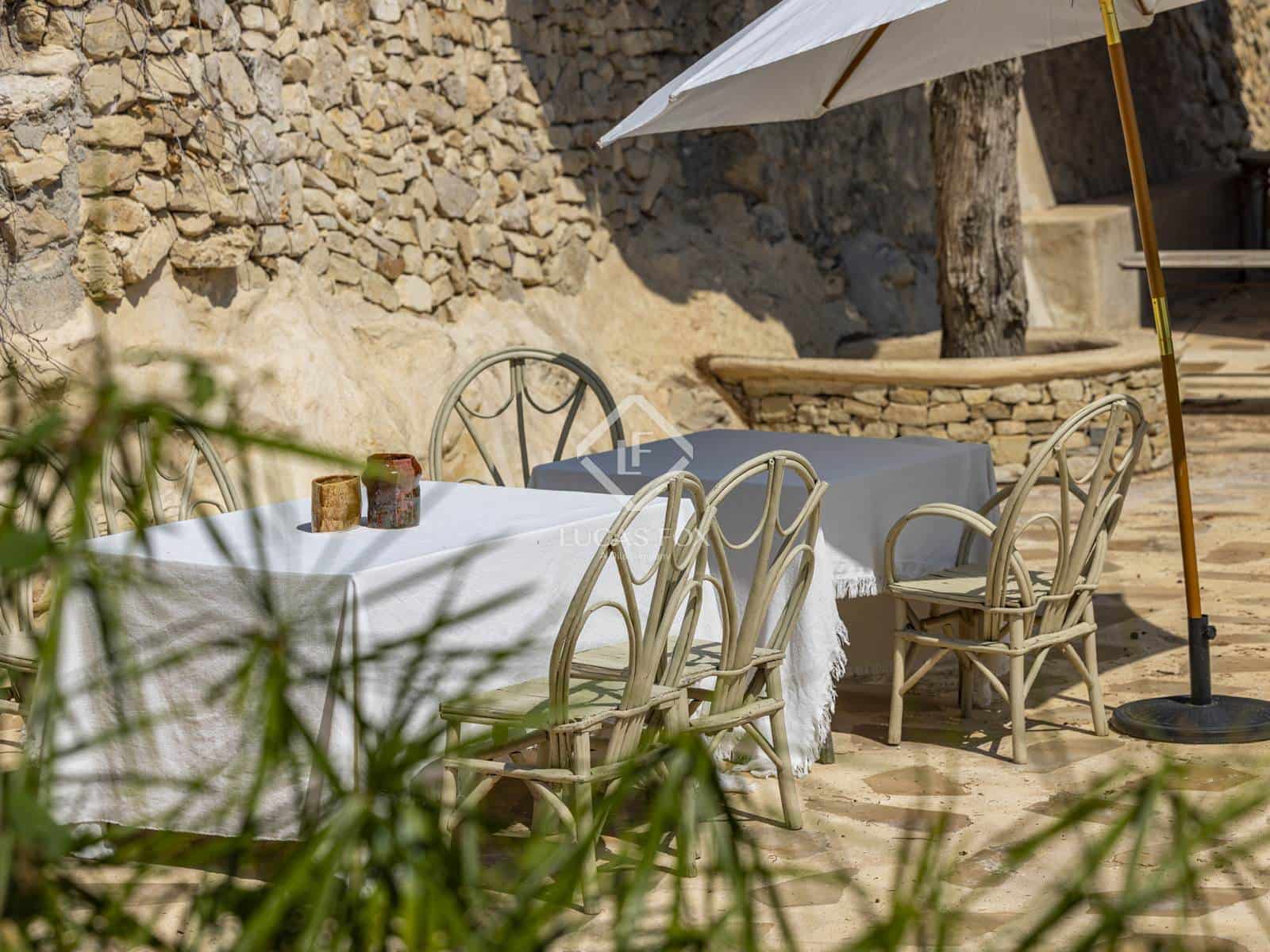 6 makuuhuone Huvila myytävänä paikassa Benissa mukana uima-altaan 
autotalli - 1 675 000 € (Ref: 9162943)