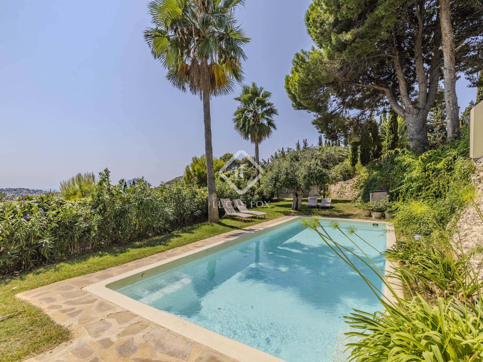 6 makuuhuone Huvila myytävänä paikassa Benissa mukana uima-altaan 
autotalli - 1 675 000 € (Ref: 9162943)