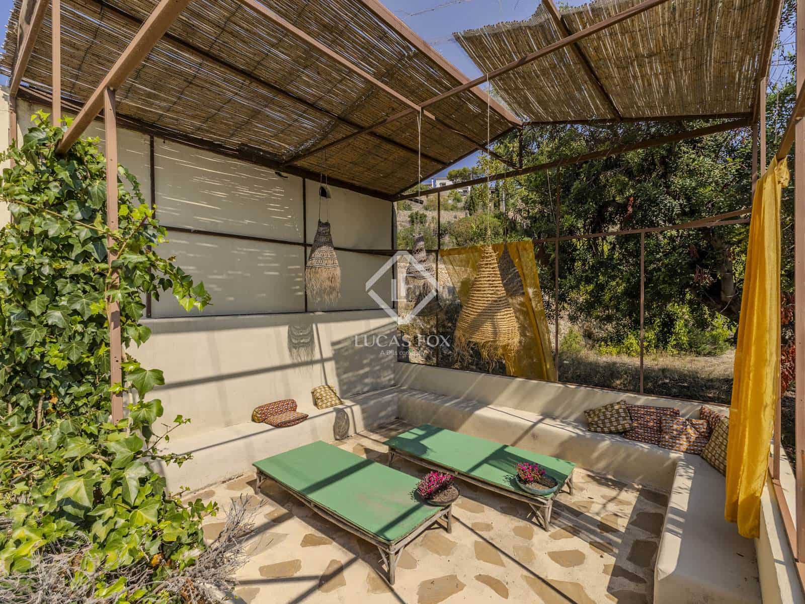 6 makuuhuone Huvila myytävänä paikassa Benissa mukana uima-altaan 
autotalli - 1 675 000 € (Ref: 9162943)