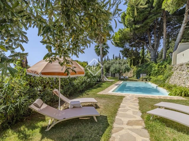 6 makuuhuone Huvila myytävänä paikassa Benissa mukana uima-altaan 
autotalli - 1 675 000 € (Ref: 9162943)