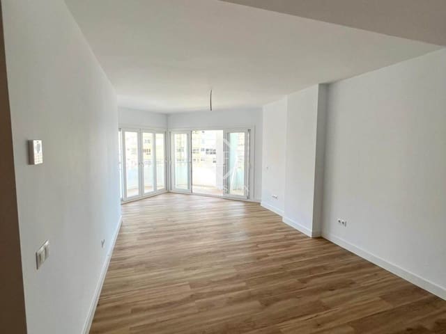 2 slaapkamer Appartement te huur in La Malagueta, Málaga stad met garage - € 2.300 (Ref: 9162944)