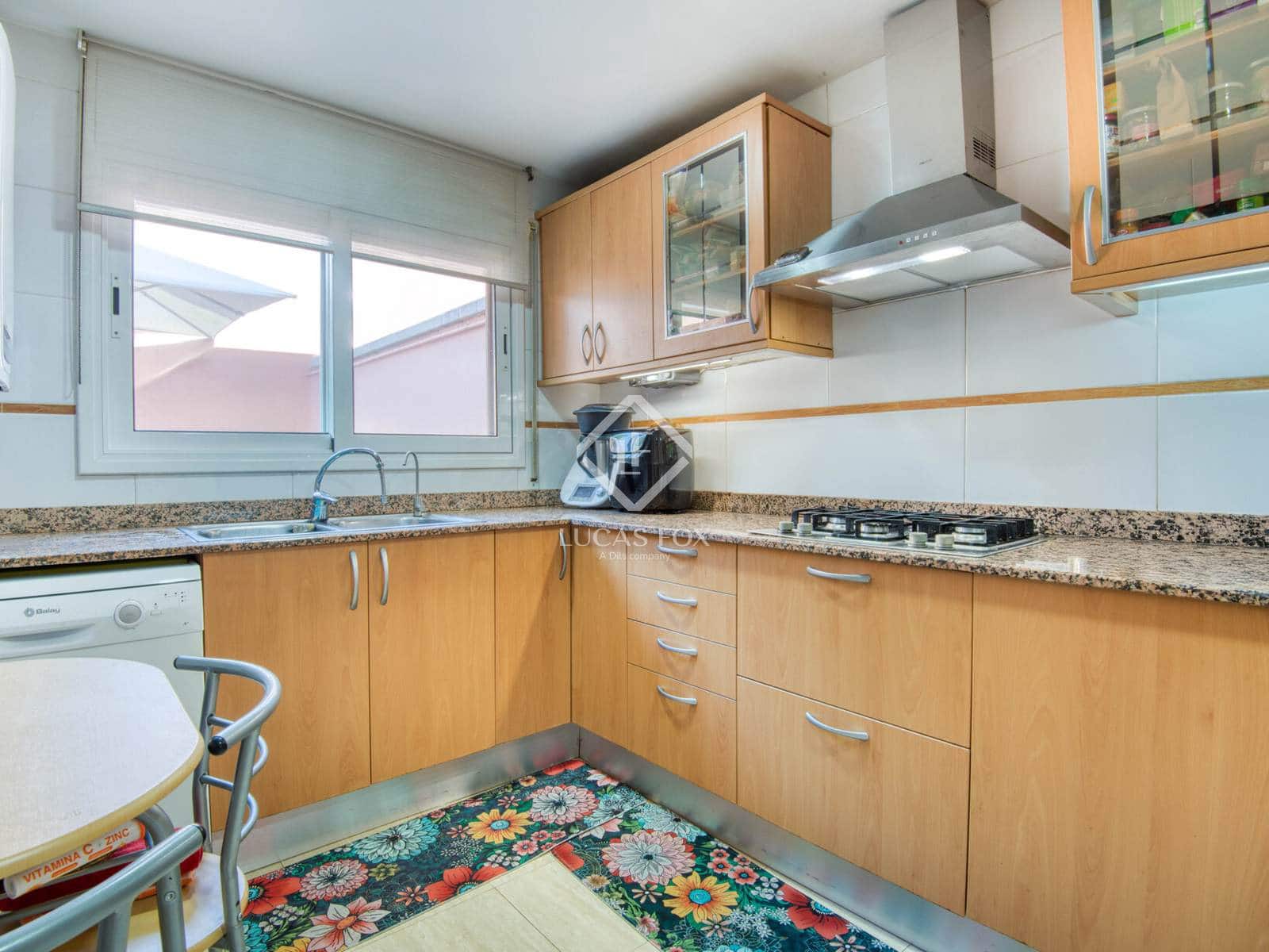 4 bedroom Villa for sale in Sant Feliu de Guixols with garage - € 674,000 (Ref: 9162945)