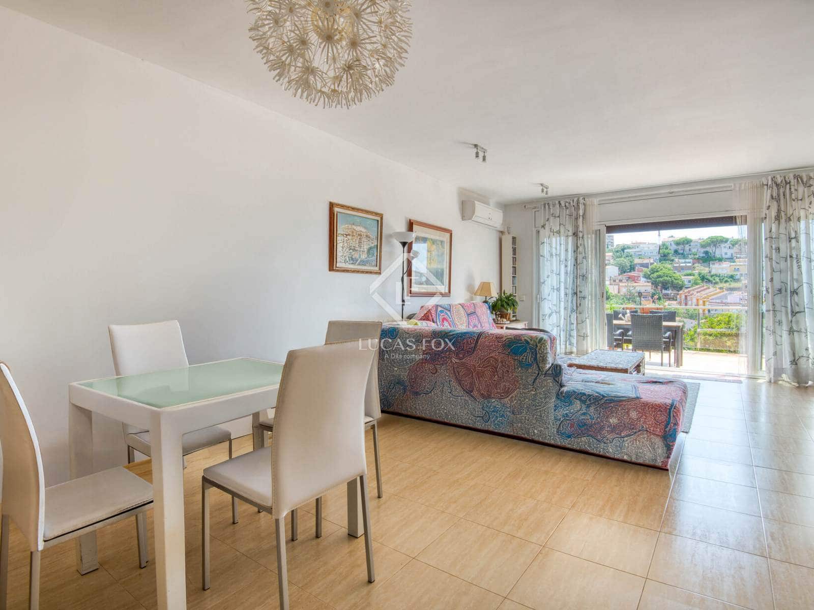 4 bedroom Villa for sale in Sant Feliu de Guixols with garage - € 674,000 (Ref: 9162945)