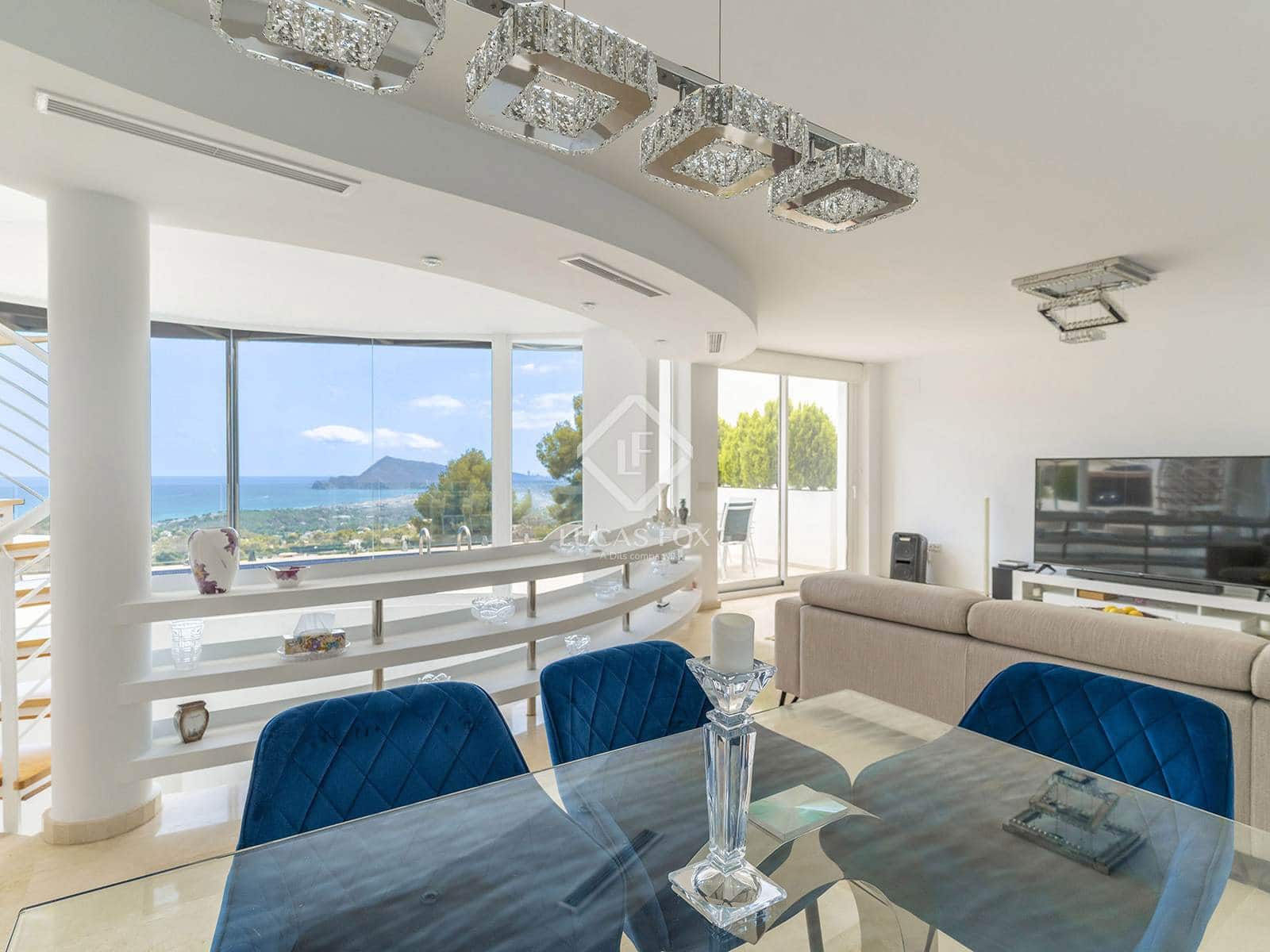 4 bedroom Villa for sale in Altea with pool garage - € 1,166,500 (Ref: 9163093)