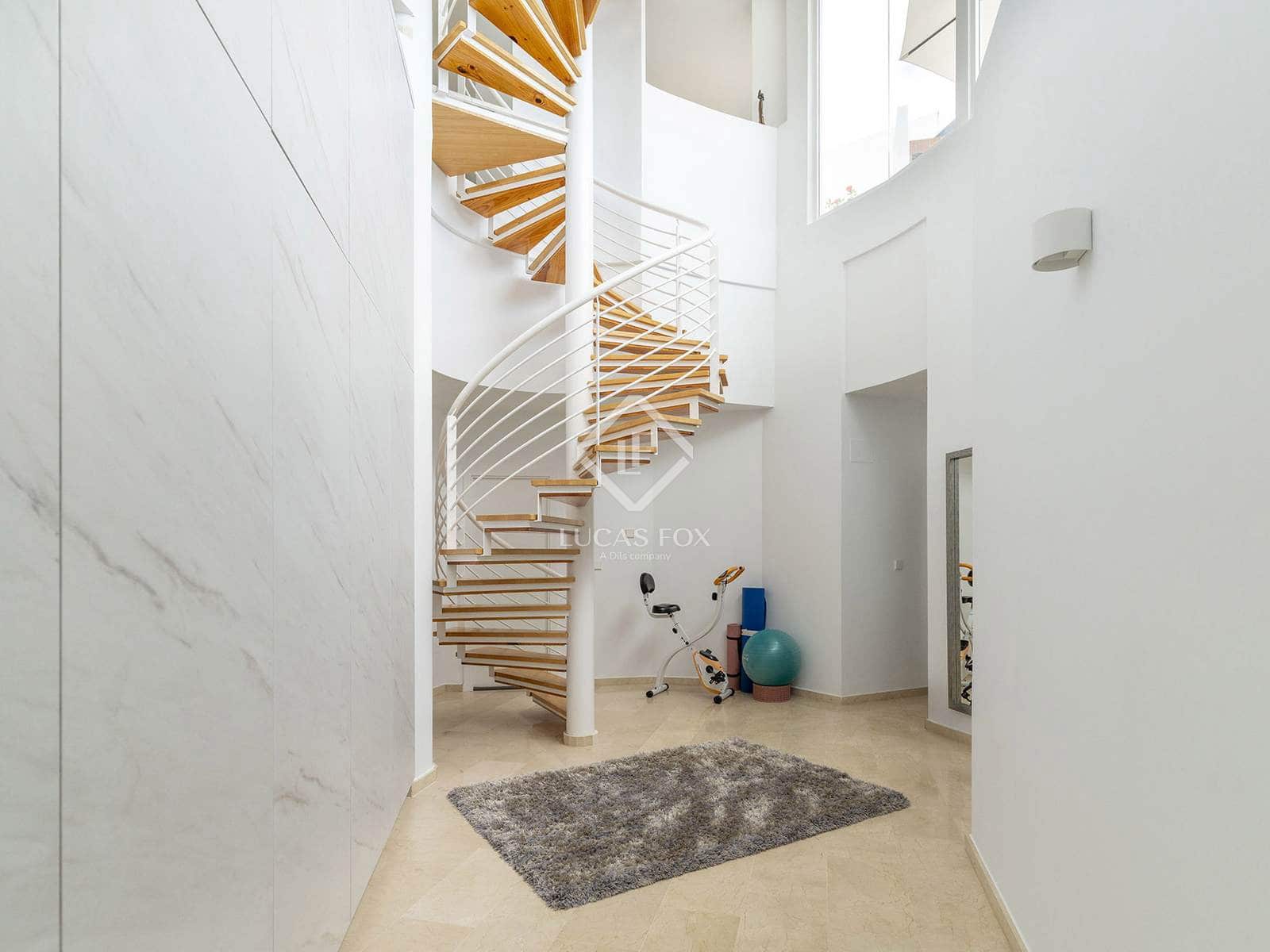 4 bedroom Villa for sale in Altea with pool garage - € 1,166,500 (Ref: 9163093)