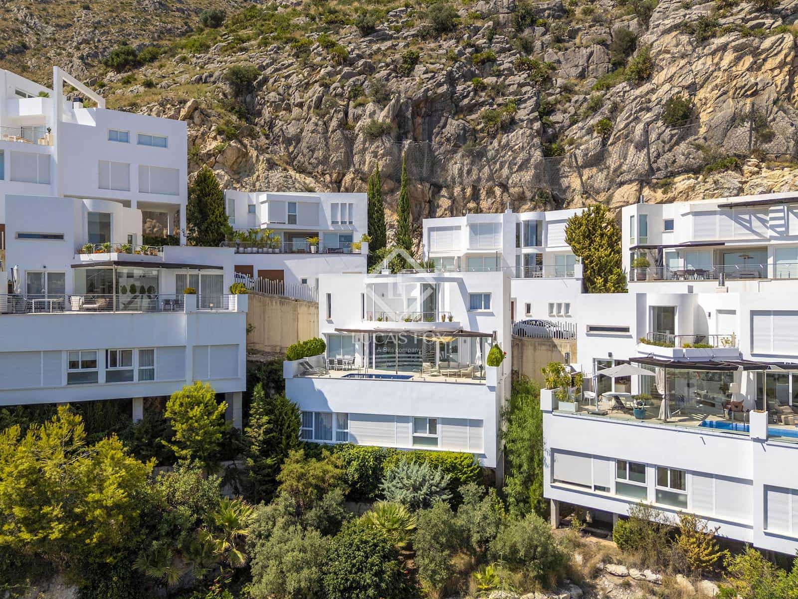 4 bedroom Villa for sale in Altea with pool garage - € 1,166,500 (Ref: 9163093)