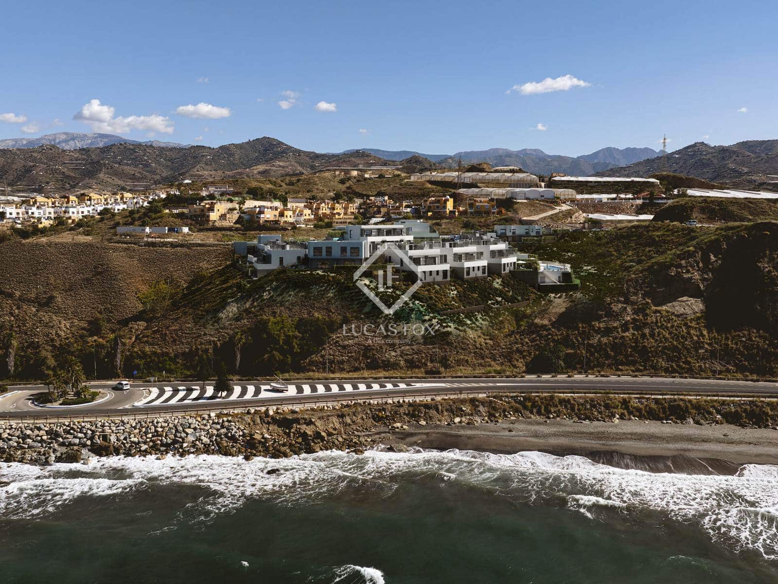 3 soveværelse Villa til salg i Caleta de Velez med swimmingpool garage - € 428.000 (Ref: 9164070)