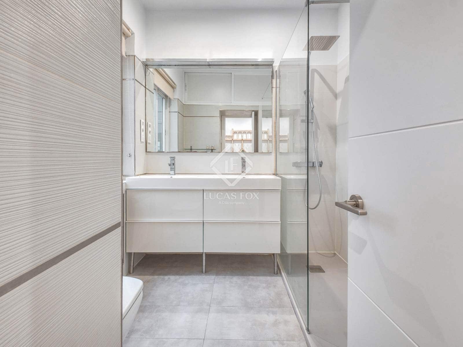 2 soveværelse Lejlighed til salg i Madrid by - € 760.000 (Ref: 9164300)