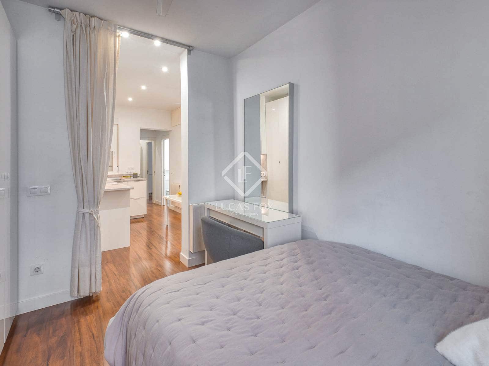 2 soveværelse Lejlighed til salg i Madrid by - € 760.000 (Ref: 9164300)