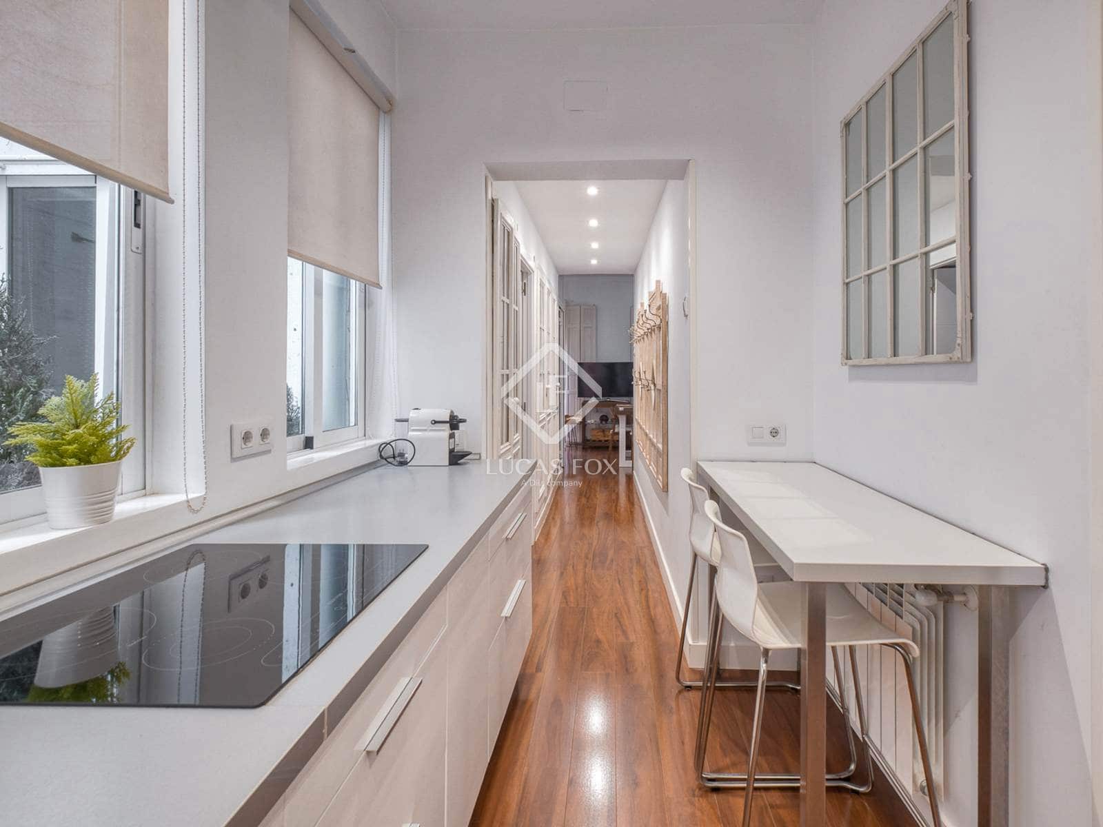 2 soveværelse Lejlighed til salg i Madrid by - € 760.000 (Ref: 9164300)