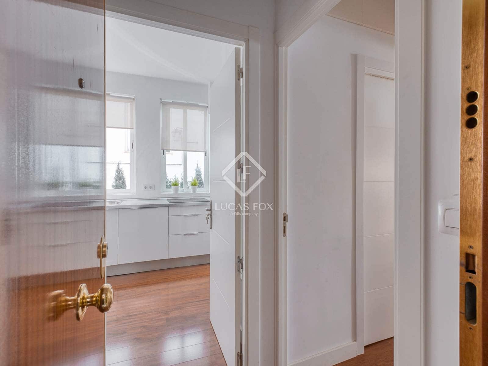 2 soveværelse Lejlighed til salg i Madrid by - € 760.000 (Ref: 9164300)