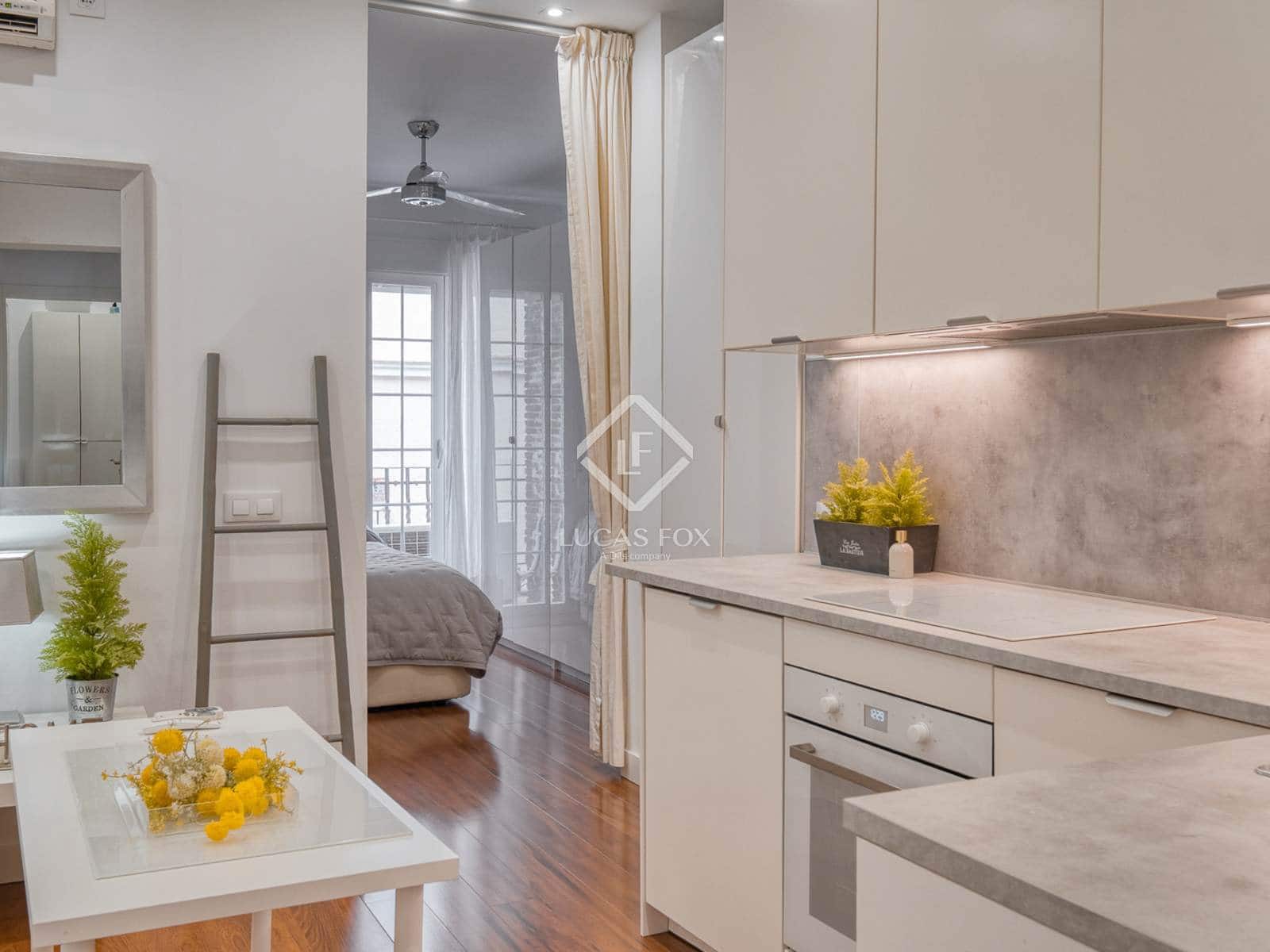 2 soveværelse Lejlighed til salg i Madrid by - € 760.000 (Ref: 9164300)