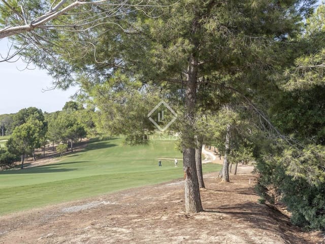 Building Plot for sale in Chiva - € 440,000 (Ref: 9164464)