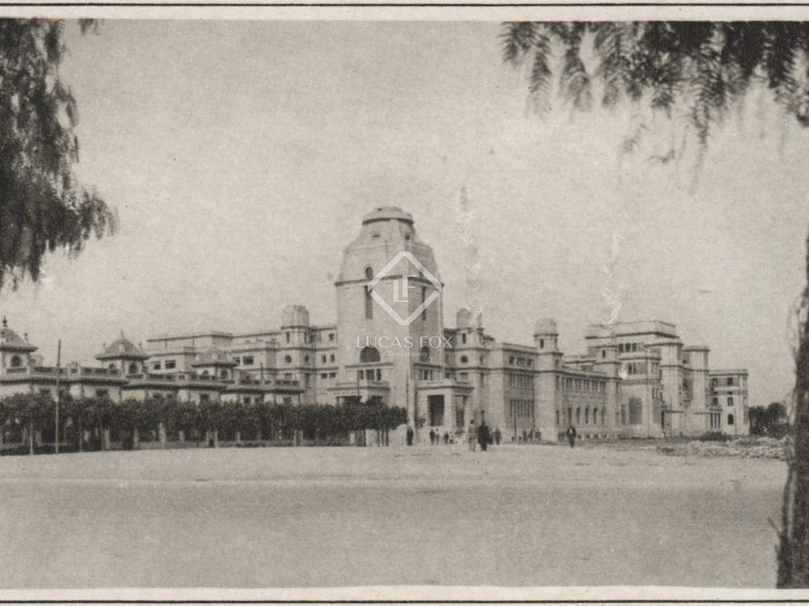 5 bedroom Villa for sale in Valencia city with garage - € 2,200,000 (Ref: 9164465)