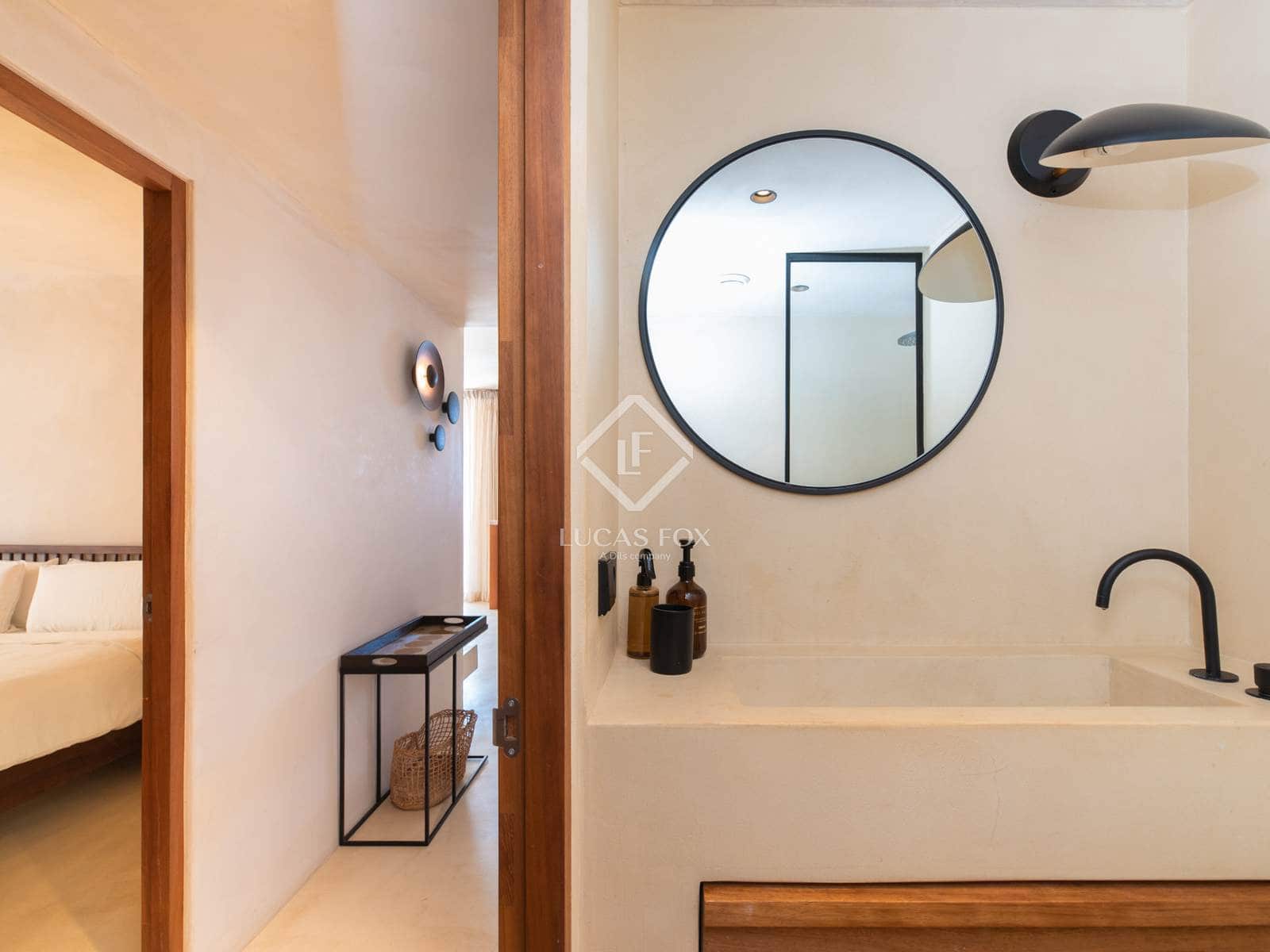 2 soveværelse Lejlighed til salg i Santa Eulalia / Santa Eularia med garage - € 1.200.000 (Ref: 9164466)