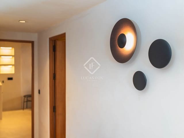 2 soverom Leilighet til salgs i Santa Eulalia / Santa Eularia med garasje - € 1 200 000 (Ref: 9164466)