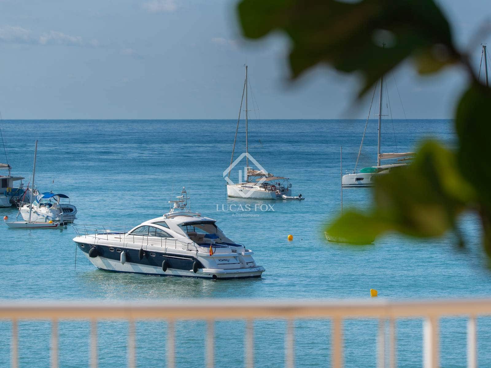 2 soveværelse Lejlighed til salg i Santa Eulalia / Santa Eularia med garage - € 1.200.000 (Ref: 9164466)