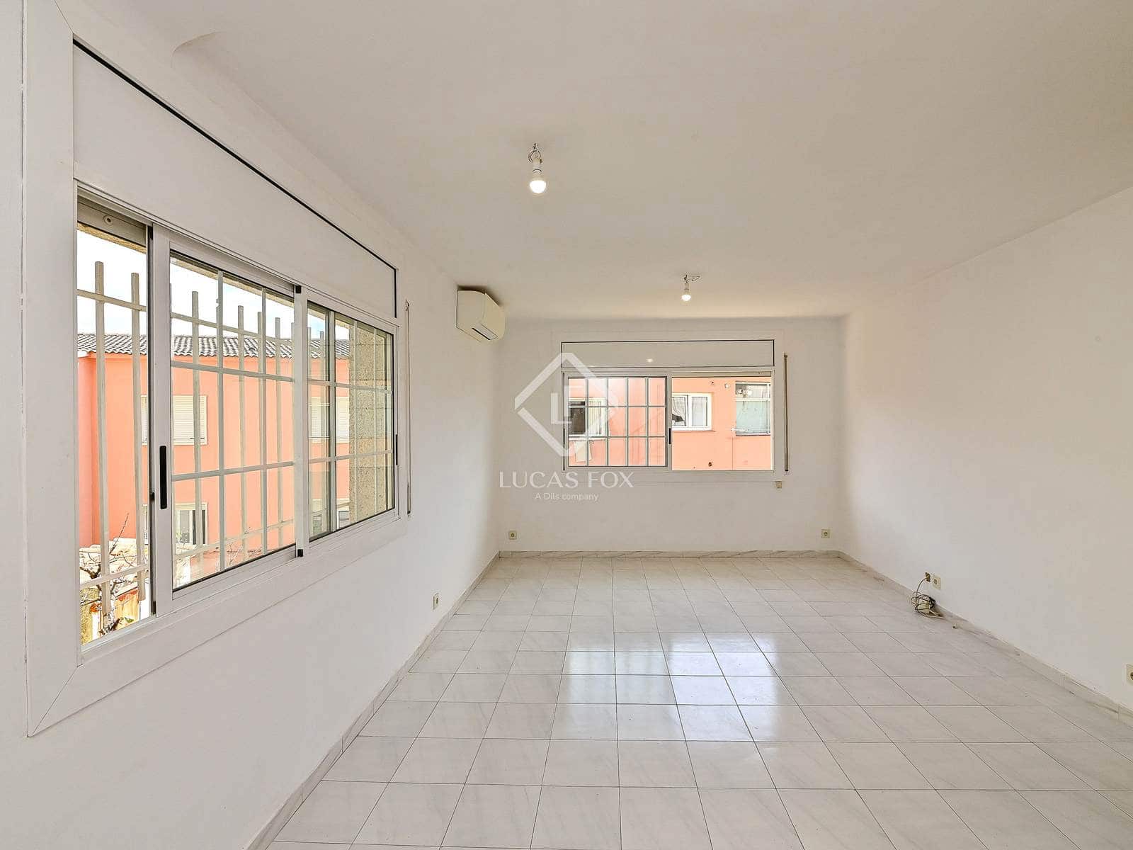 3 soveværelse Villa til salg i Platja d'Aro med garage - € 325.000 (Ref: 9164778)