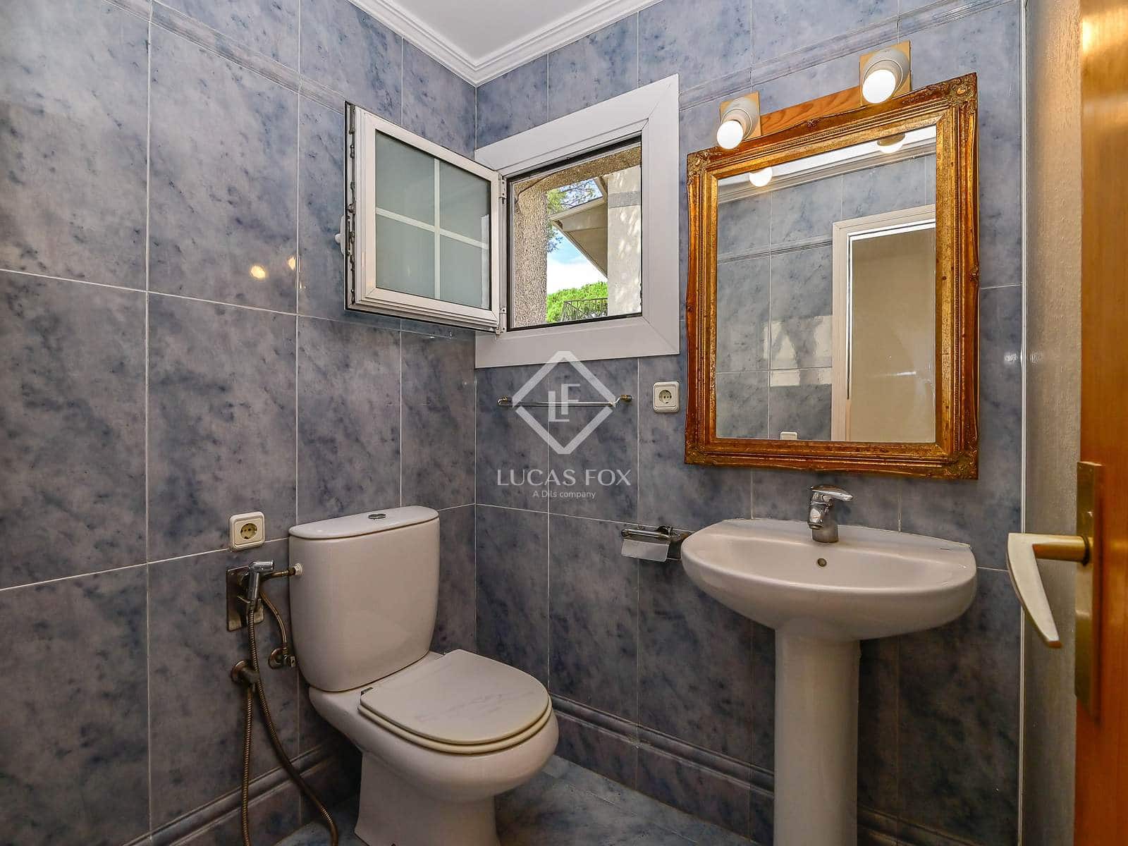 3 soveværelse Villa til salg i Platja d'Aro med garage - € 325.000 (Ref: 9164778)