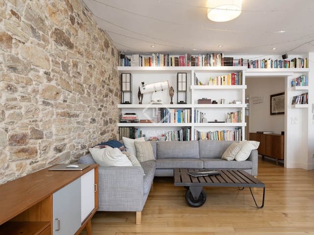 3 bedroom Apartment for sale in Santiago de Compostela - € 430,000 (Ref: 9166344)