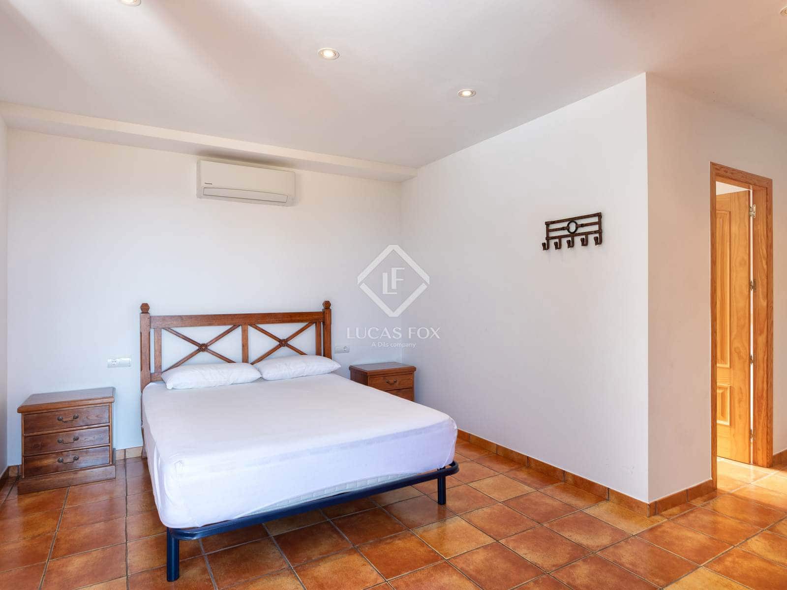 5 slaapkamer Villa te koop in Tamariu met zwembad garage - € 1.650.000 (Ref: 9168058)