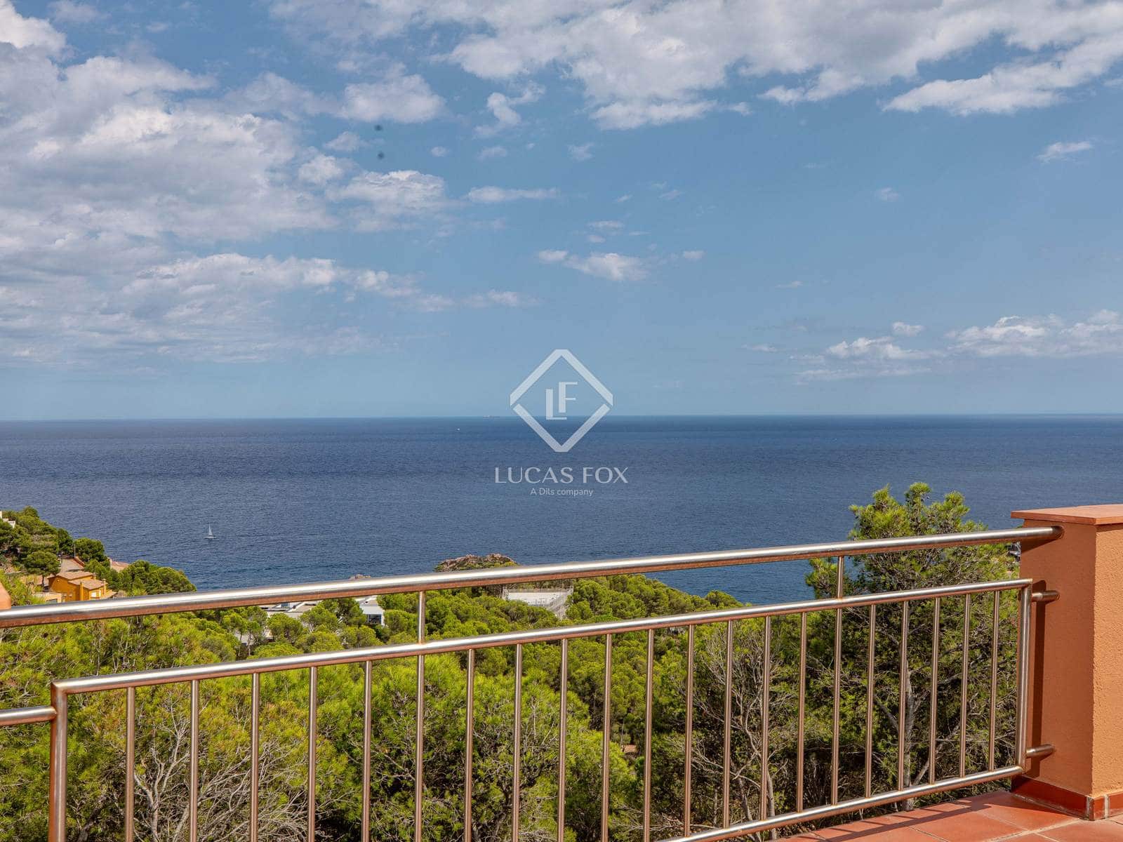 5 slaapkamer Villa te koop in Tamariu met zwembad garage - € 1.650.000 (Ref: 9168058)