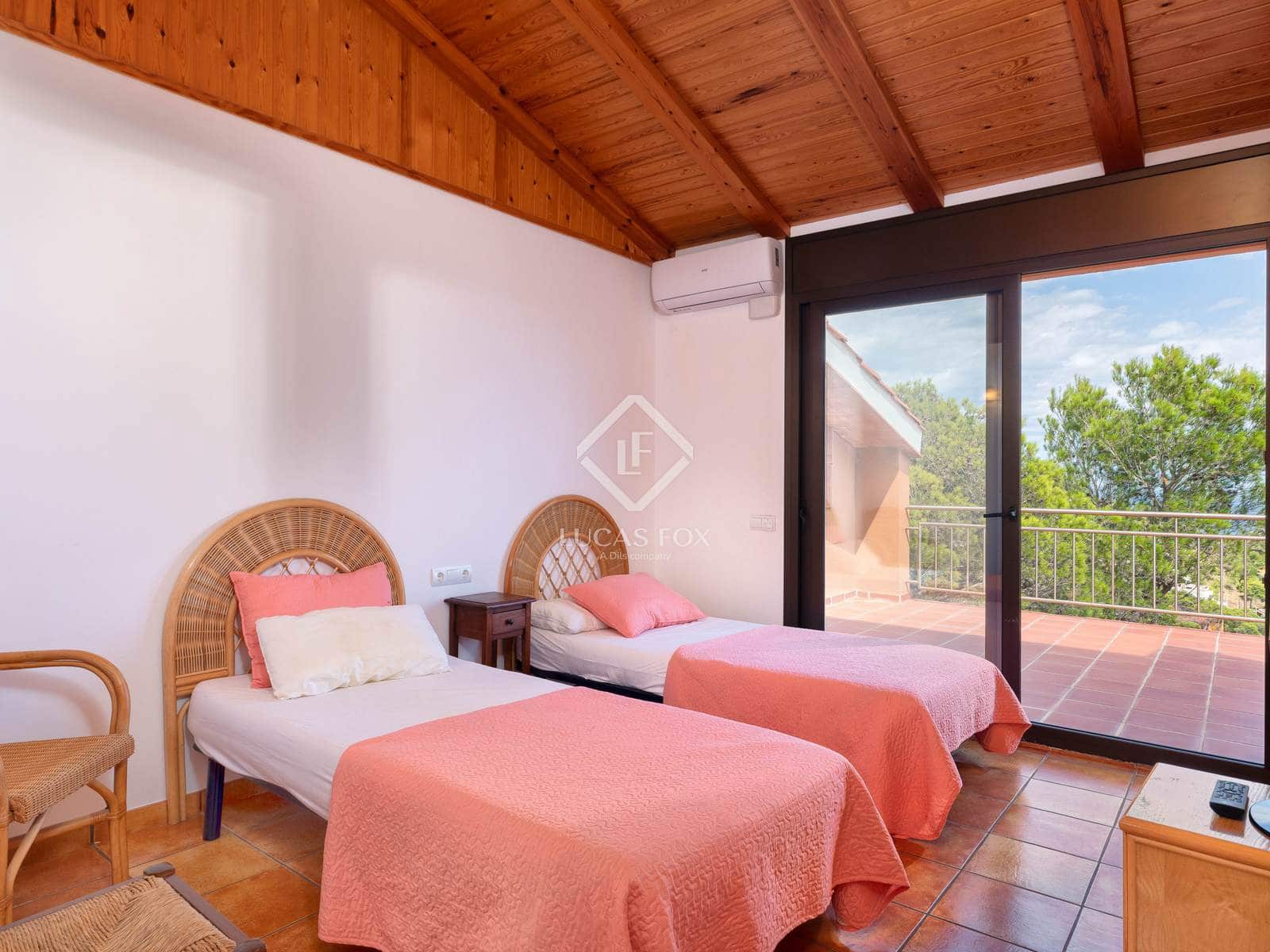 5 slaapkamer Villa te koop in Tamariu met zwembad garage - € 1.650.000 (Ref: 9168058)