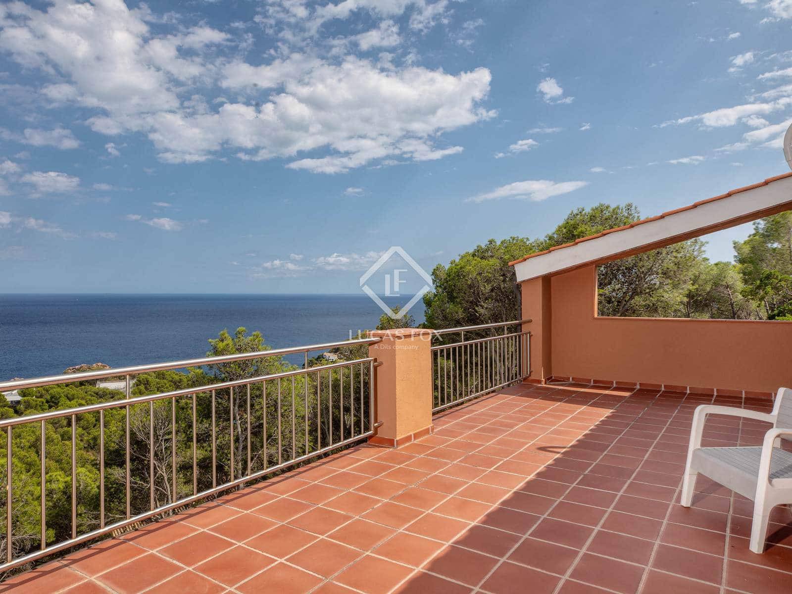 5 slaapkamer Villa te koop in Tamariu met zwembad garage - € 1.650.000 (Ref: 9168058)