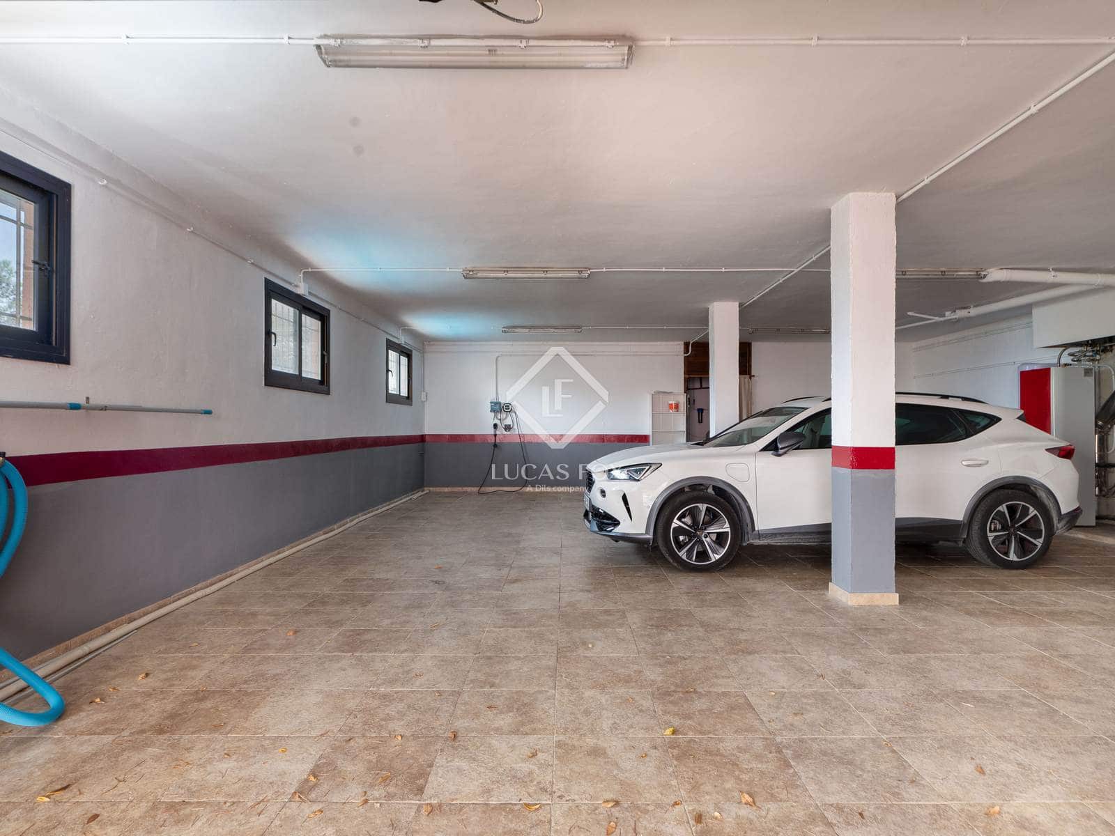 5 slaapkamer Villa te koop in Tamariu met zwembad garage - € 1.650.000 (Ref: 9168058)