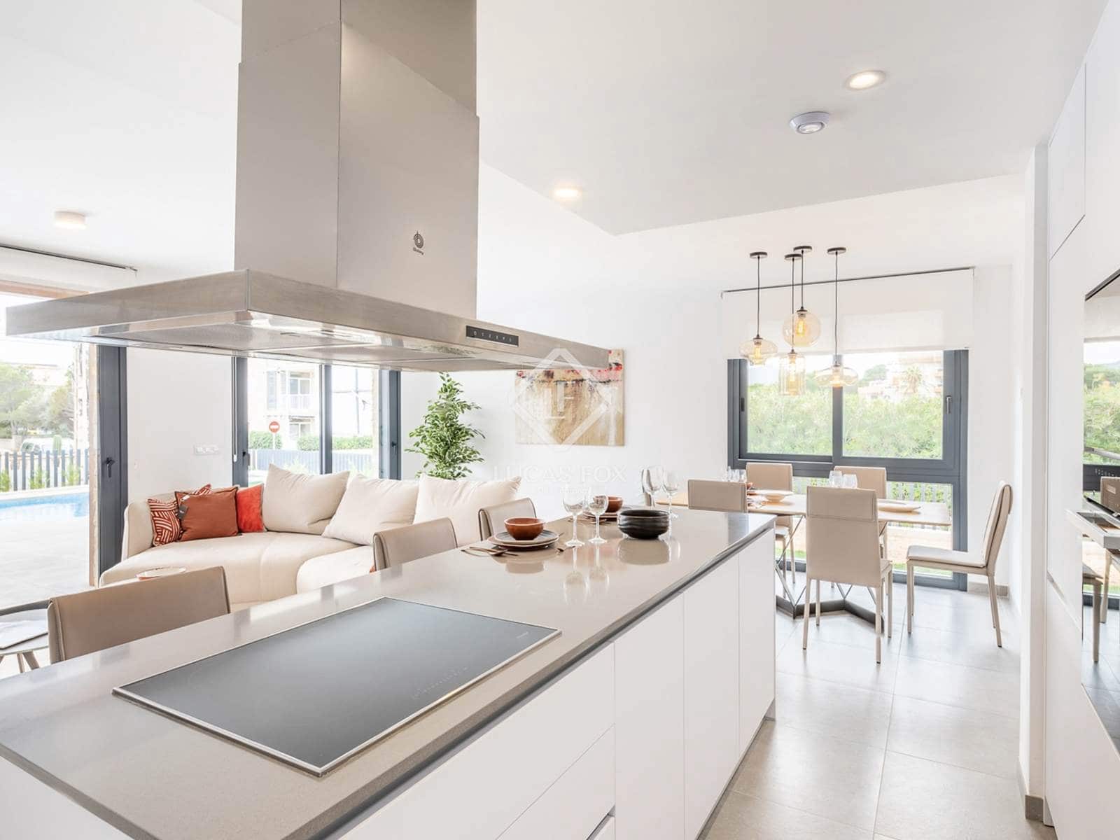 3 soveværelse Villa til salg i Cala Ratjada med swimmingpool garage - € 1.042.000 (Ref: 9168309)