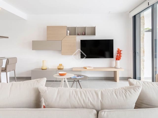 Chalet de 3 habitaciones en Cala Ratjada, Capdepera en venta con piscina garaje - 1.130.000 € (Ref: 9168310)