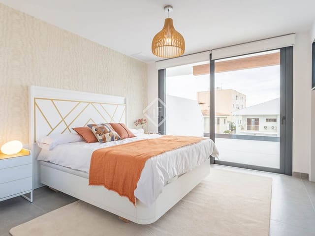 Chalet de 3 habitaciones en Cala Ratjada, Capdepera en venta con piscina garaje - 1.130.000 € (Ref: 9168310)