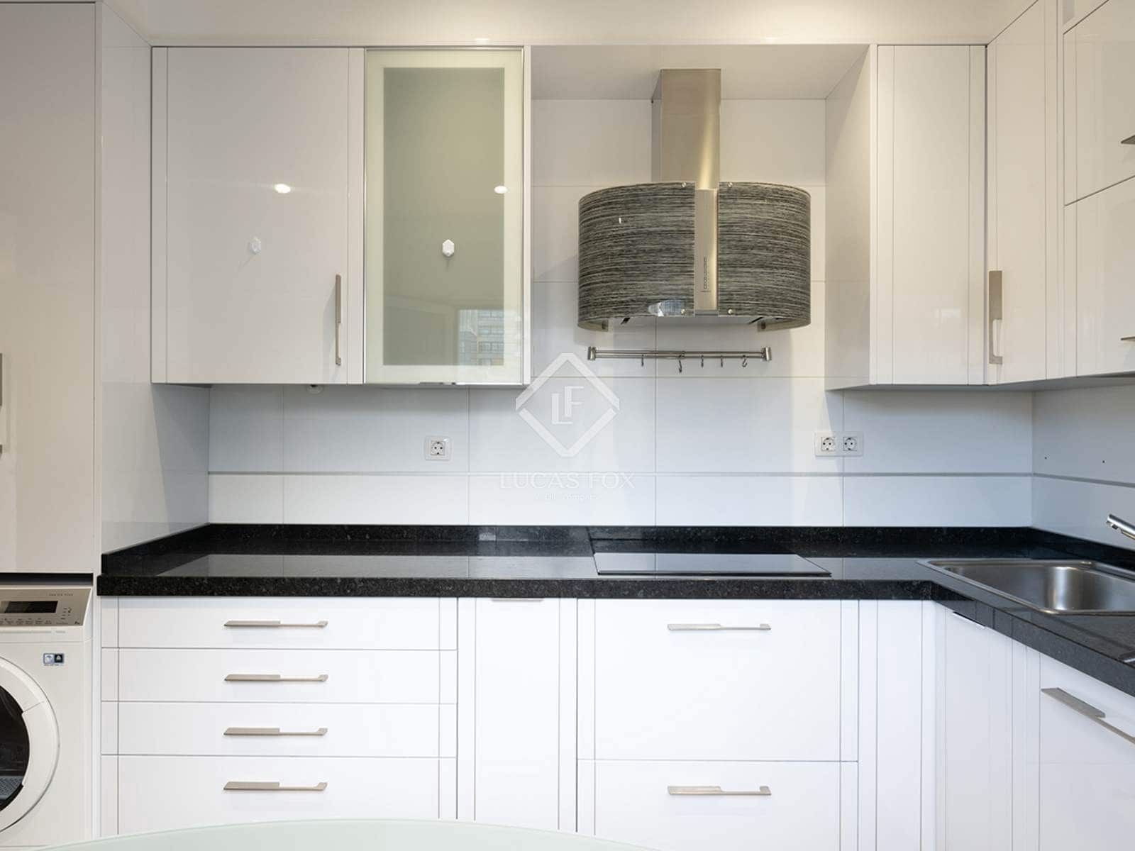 2 soveværelse Penthouse til leje i Vigo - € 1.900 (Ref: 9170474)