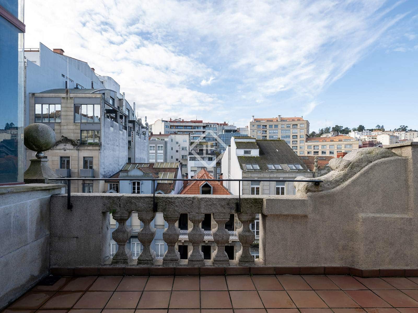 2 soveværelse Penthouse til leje i Vigo - € 1.900 (Ref: 9170474)