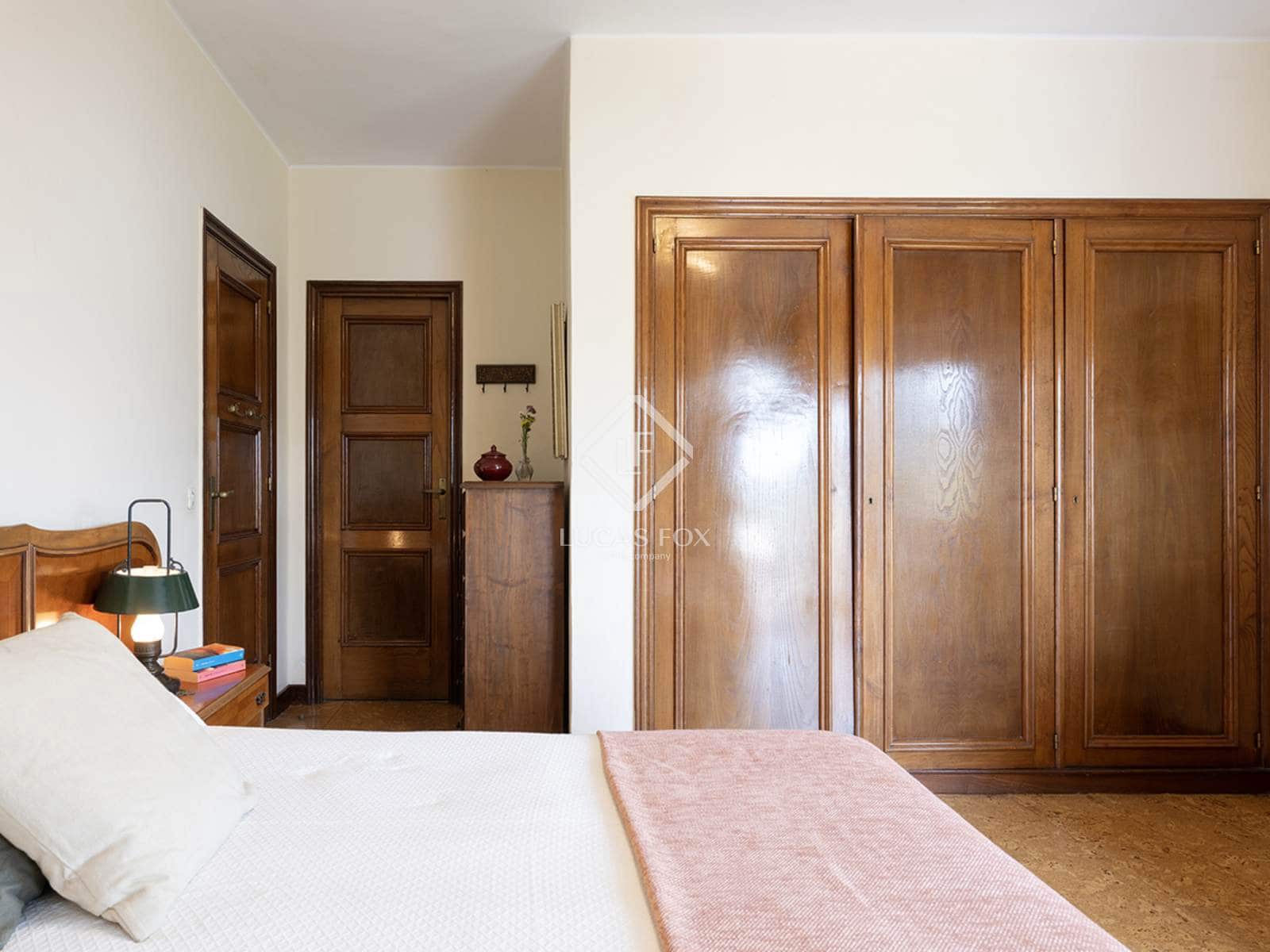 6 bedroom Villa for sale in Redondela with pool garage - € 785,000 (Ref: 9170489)