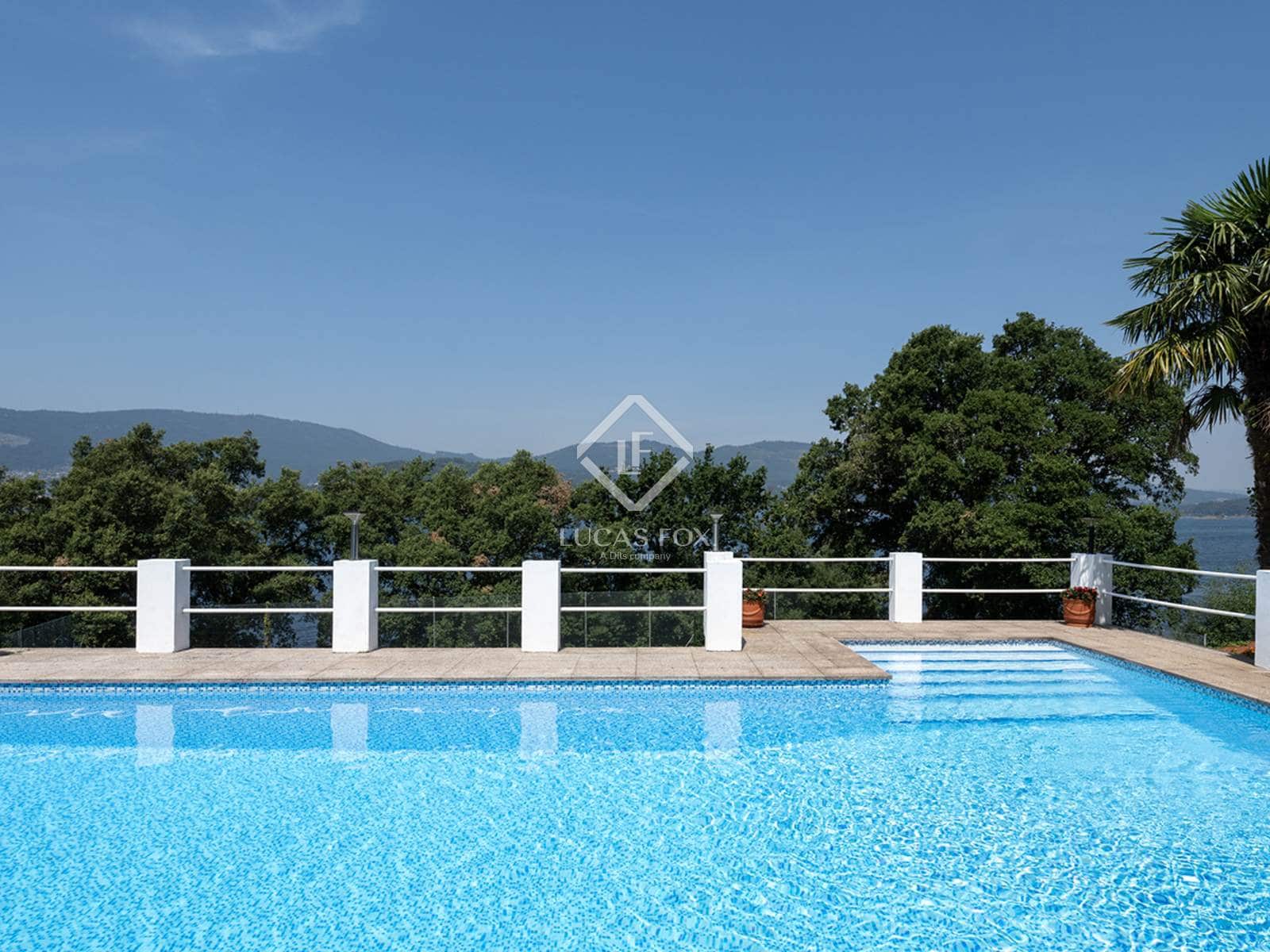 6 bedroom Villa for sale in Redondela with pool garage - € 785,000 (Ref: 9170489)