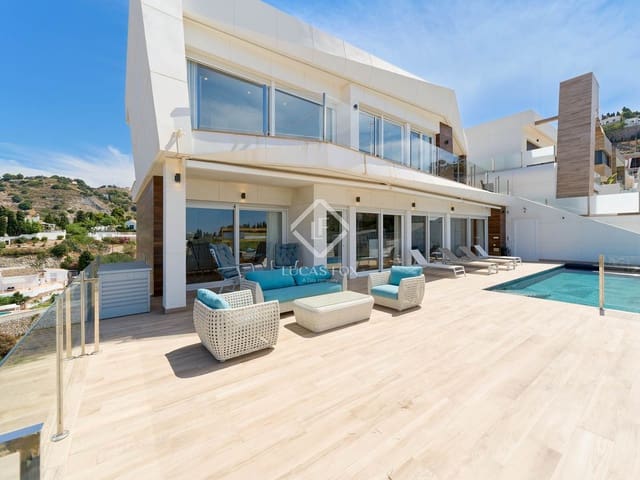 4 chambre Villa/Maison à vendre à La Herradura, Almuñécar avec garage - 1 895 000 € (Ref: 9170710)