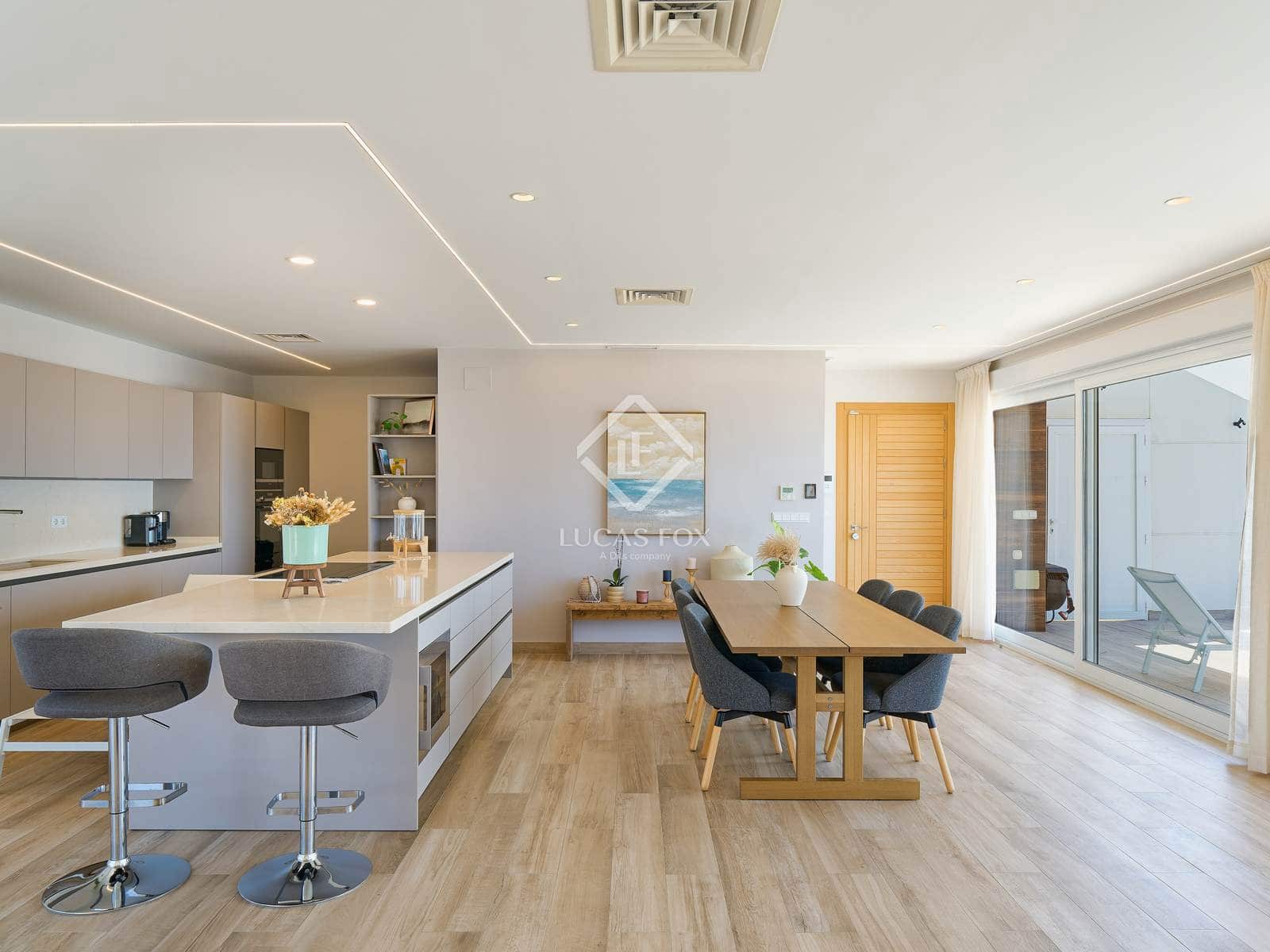 4 bedroom Villa for sale in La Herradura with garage - € 1,895,000 (Ref: 9170710)