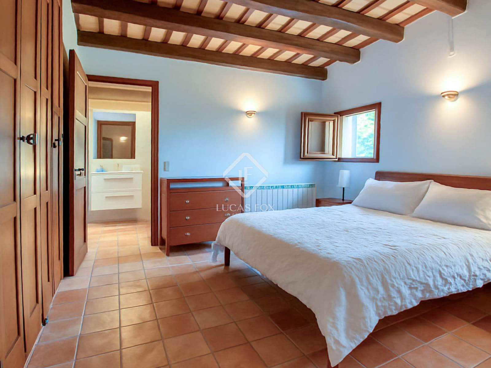 7 bedroom Finca/Country House for sale in Santa Cristina d'Aro with pool garage - € 1,900,000 (Ref: 9171882)