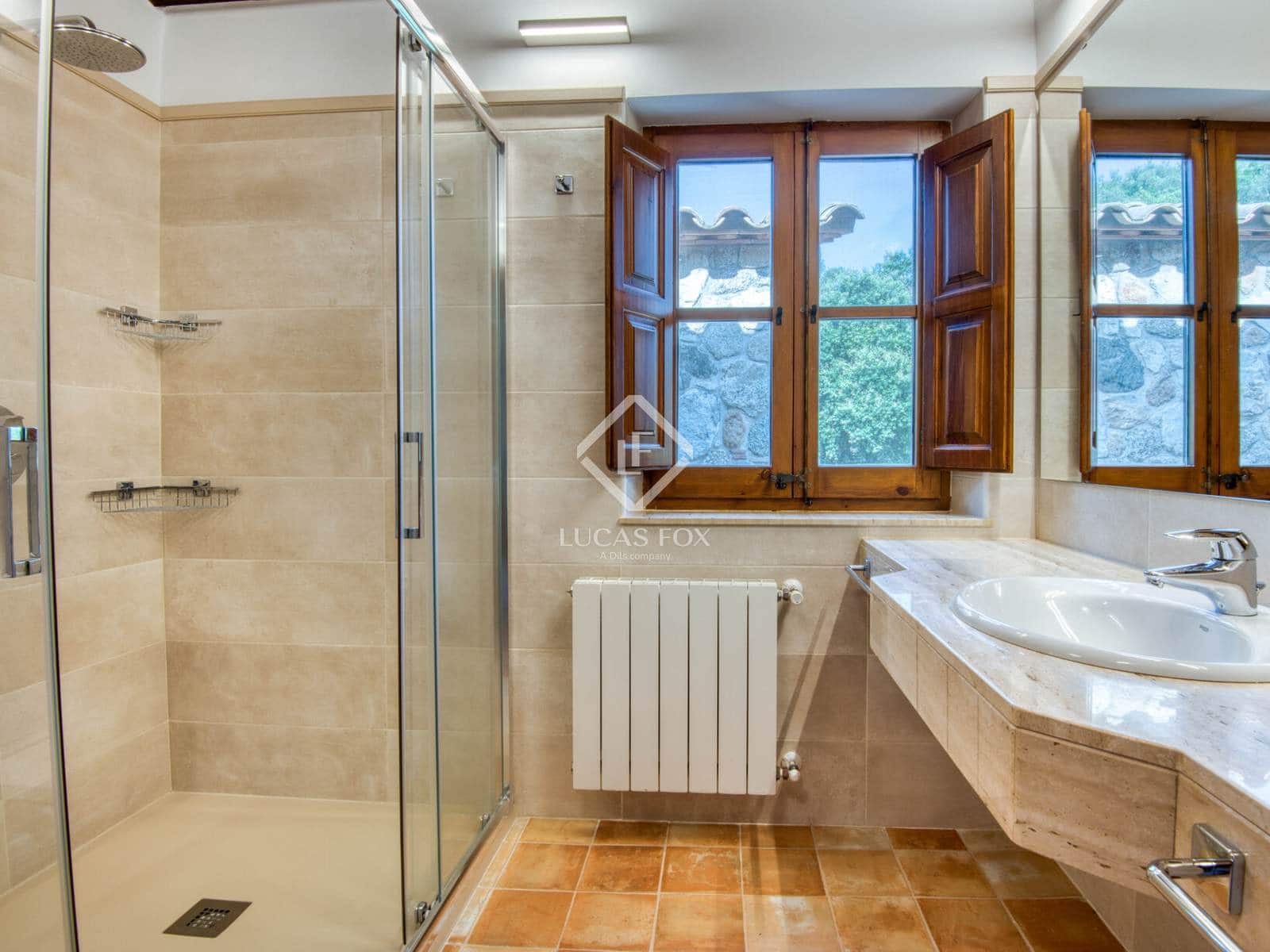 7 bedroom Finca/Country House for sale in Santa Cristina d'Aro with pool garage - € 1,900,000 (Ref: 9171882)