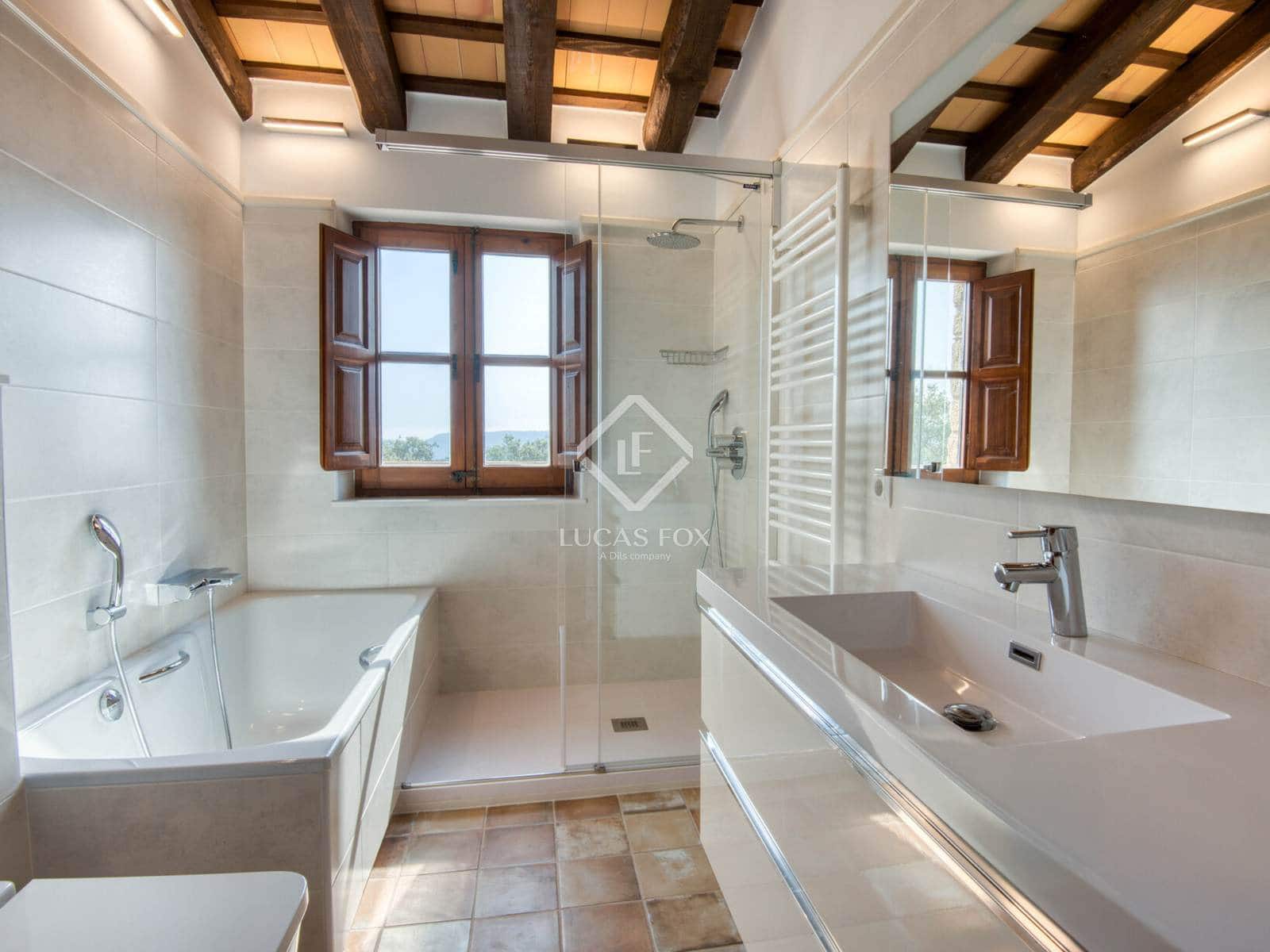 7 bedroom Finca/Country House for sale in Santa Cristina d'Aro with pool garage - € 1,900,000 (Ref: 9171882)