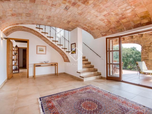 7 quarto Quinta/Casa Rural para venda em Santa Cristina d'Aro com piscina garagem - 1 900 000 € (Ref: 9171882)