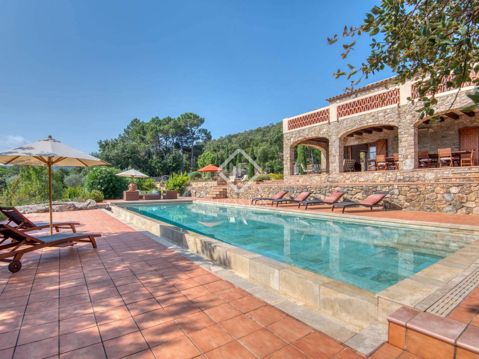7 bedroom Finca/Country House for sale in Santa Cristina d'Aro with pool garage - € 1,900,000 (Ref: 9171882)
