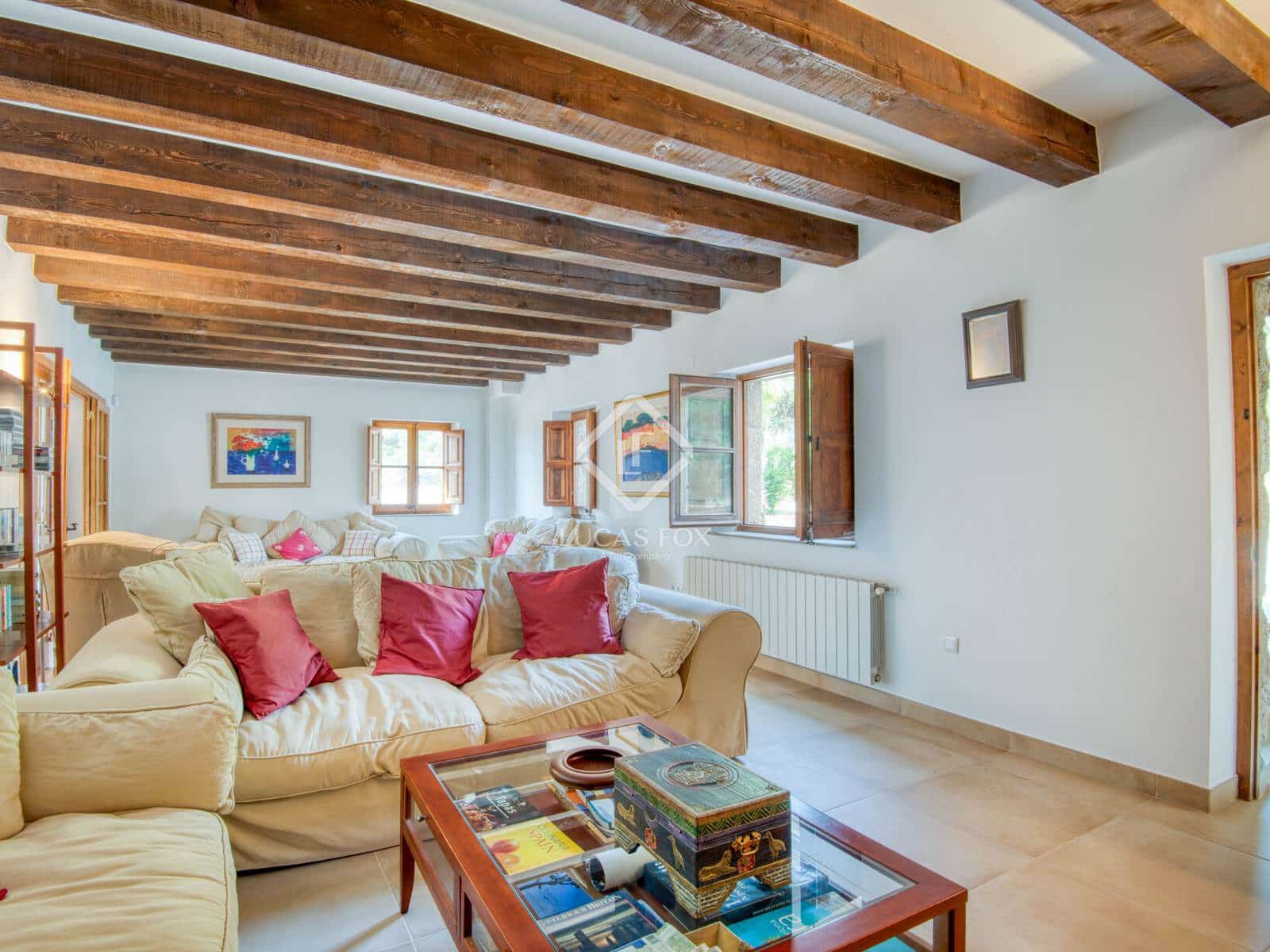 7 bedroom Finca/Country House for sale in Santa Cristina d'Aro with pool garage - € 1,900,000 (Ref: 9171882)