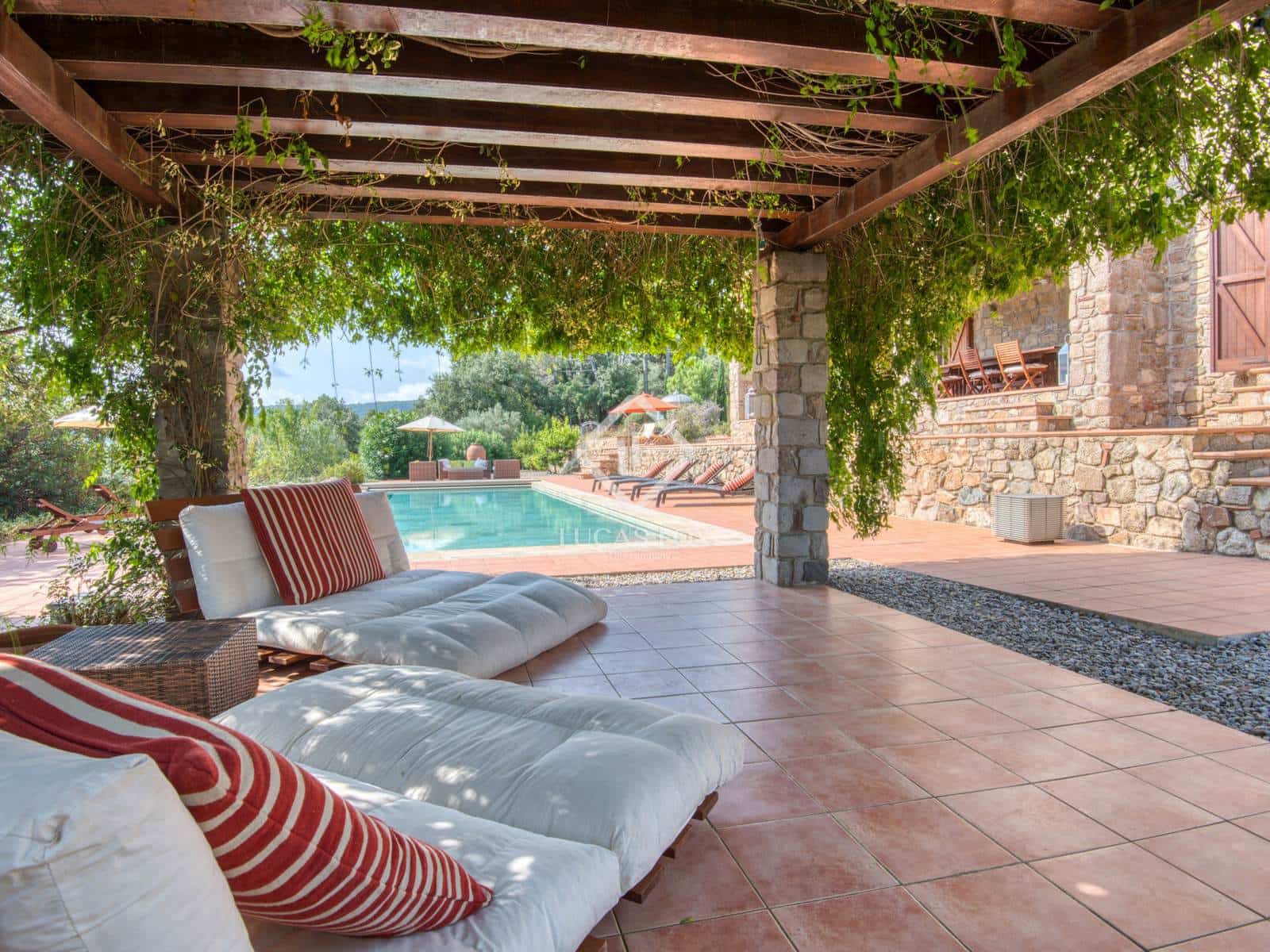 7 bedroom Finca/Country House for sale in Santa Cristina d'Aro with pool garage - € 1,900,000 (Ref: 9171882)