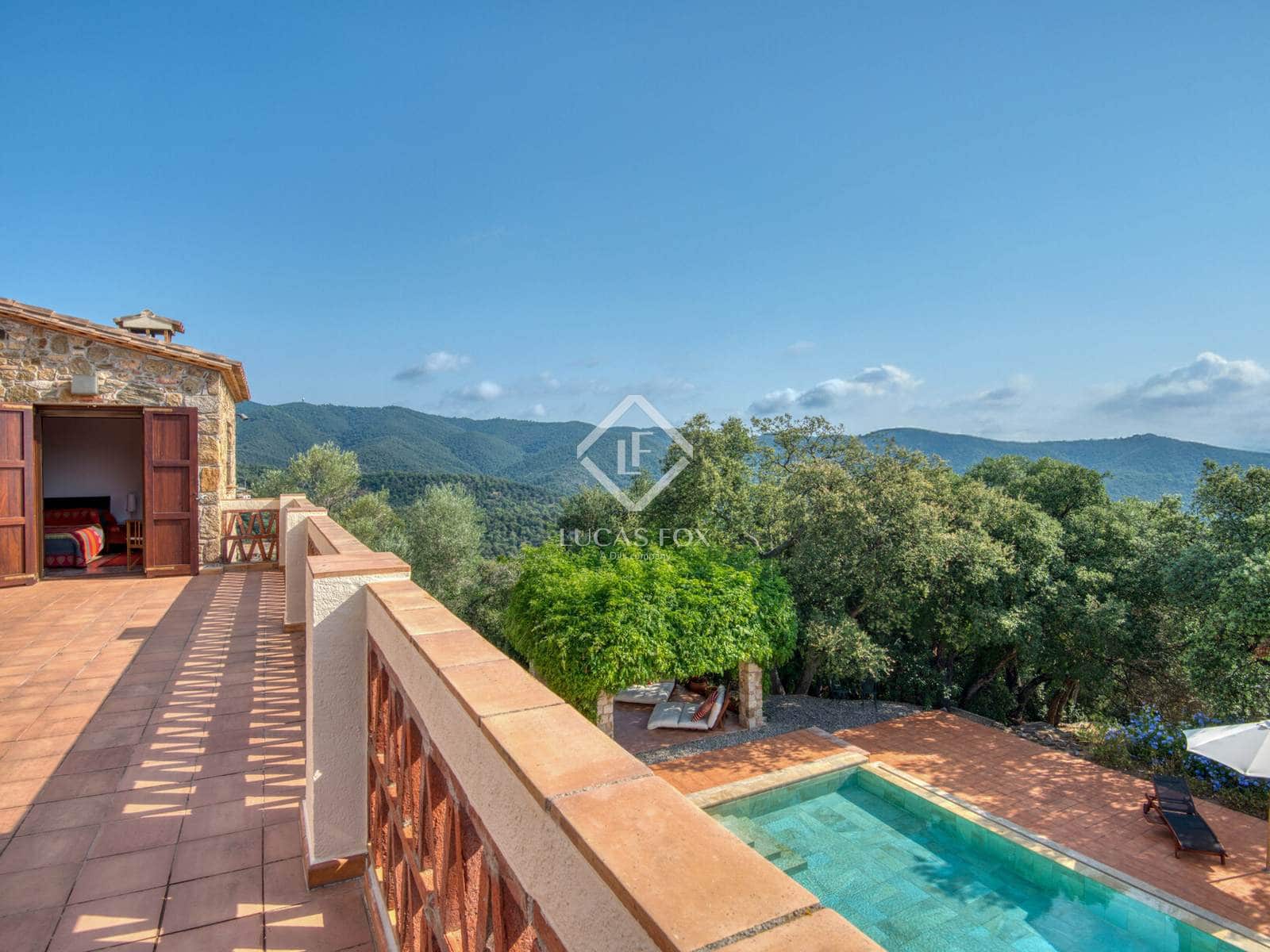7 bedroom Finca/Country House for sale in Santa Cristina d'Aro with pool garage - € 1,900,000 (Ref: 9171882)