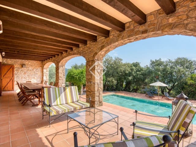 7 quarto Quinta/Casa Rural para venda em Santa Cristina d'Aro com piscina garagem - 1 900 000 € (Ref: 9171882)