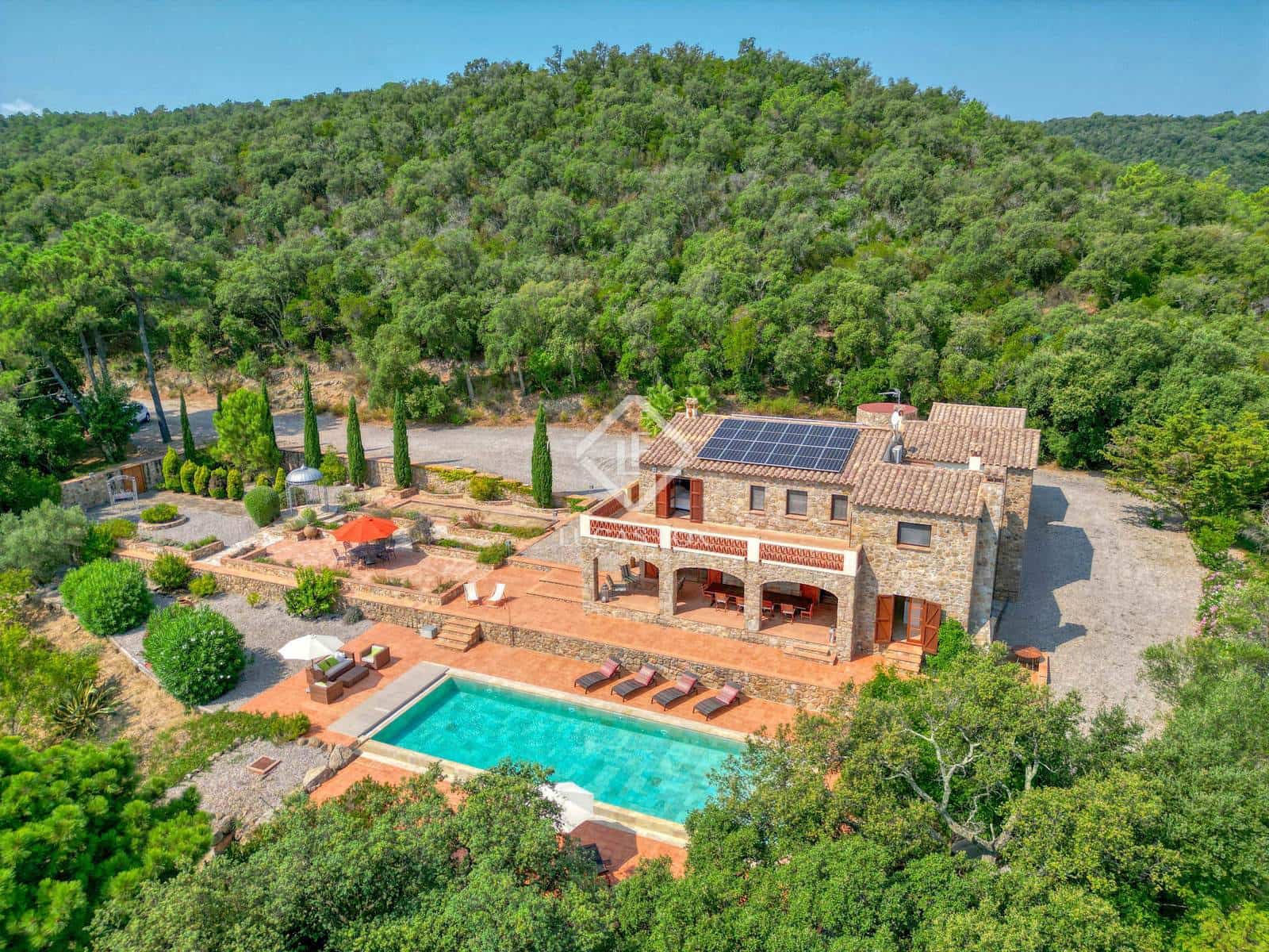 7 bedroom Finca/Country House for sale in Santa Cristina d'Aro with pool garage - € 1,900,000 (Ref: 9171882)